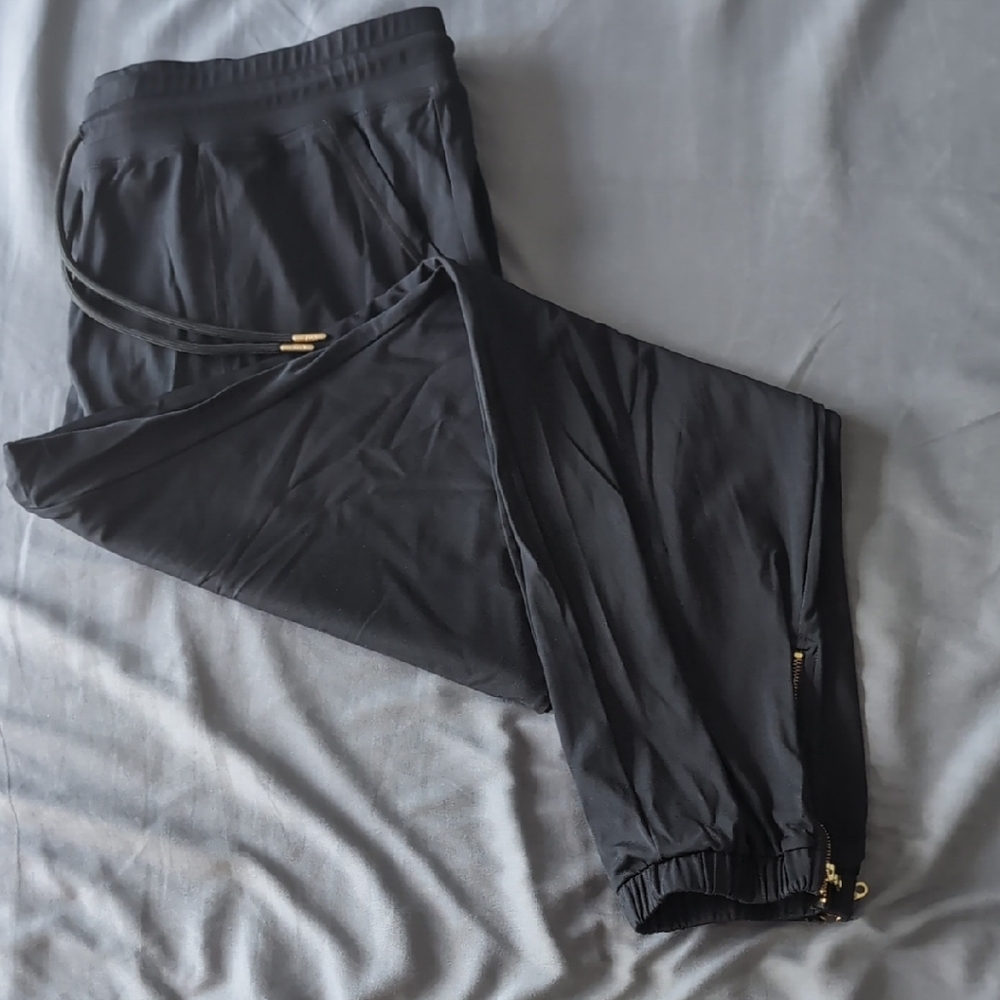 ZYIA Women's Black Jogger Pants